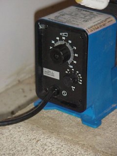 dosingpump1.jpg, 06/02/2001, 16 kB